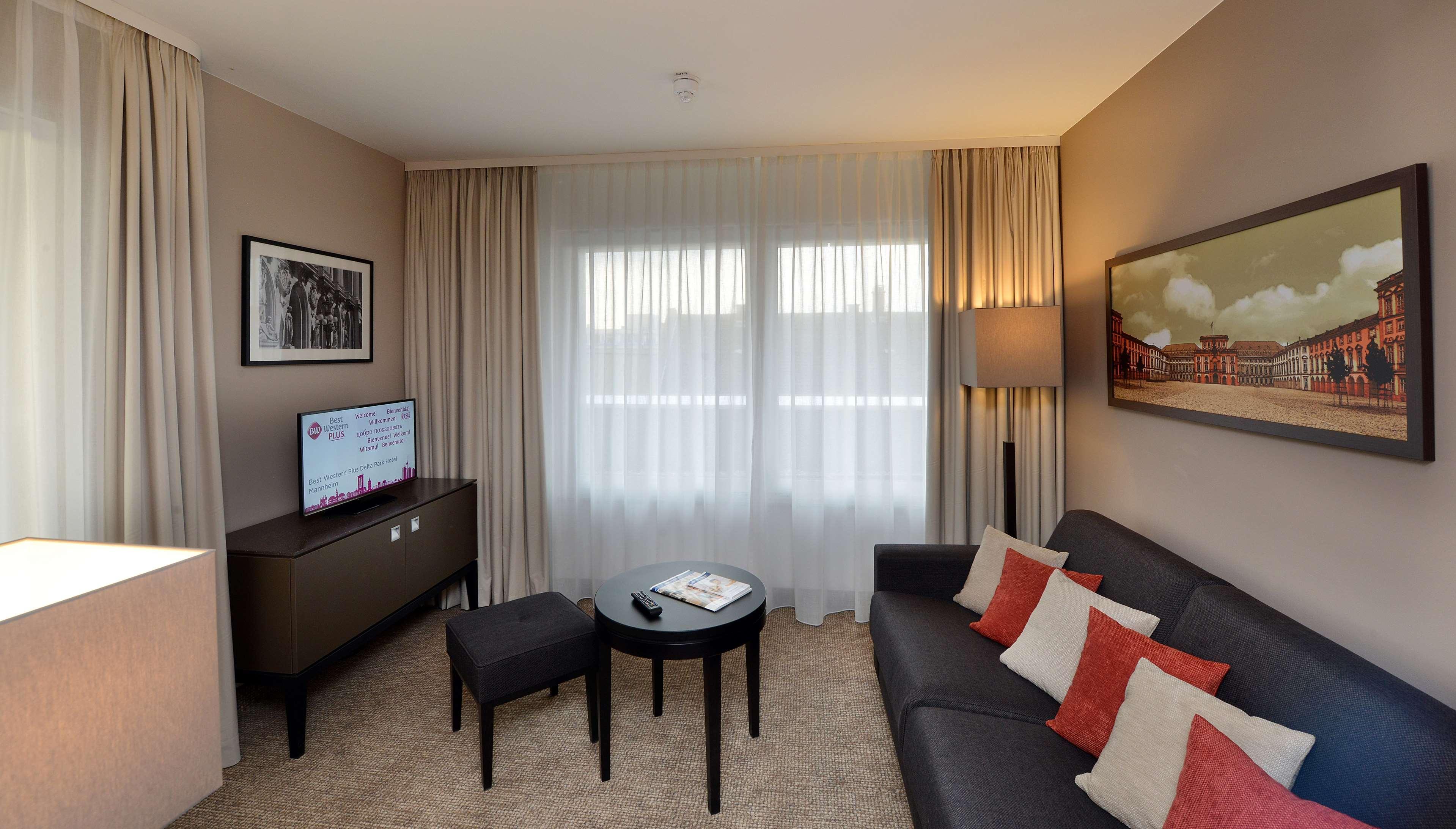Best Western Plus Delta Park Hotel MHG Eksteriør billede